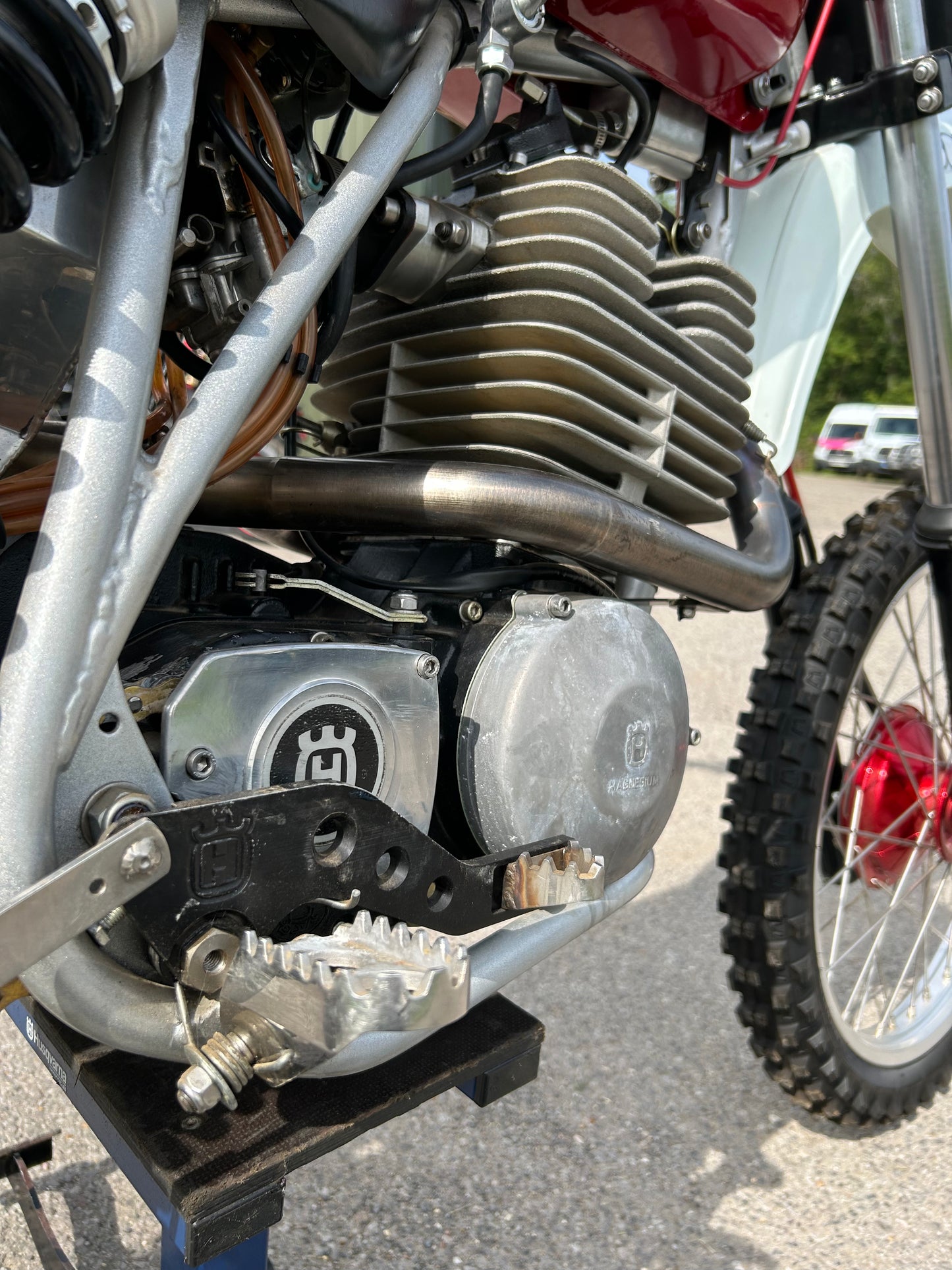 Husqvarna 570 HVM