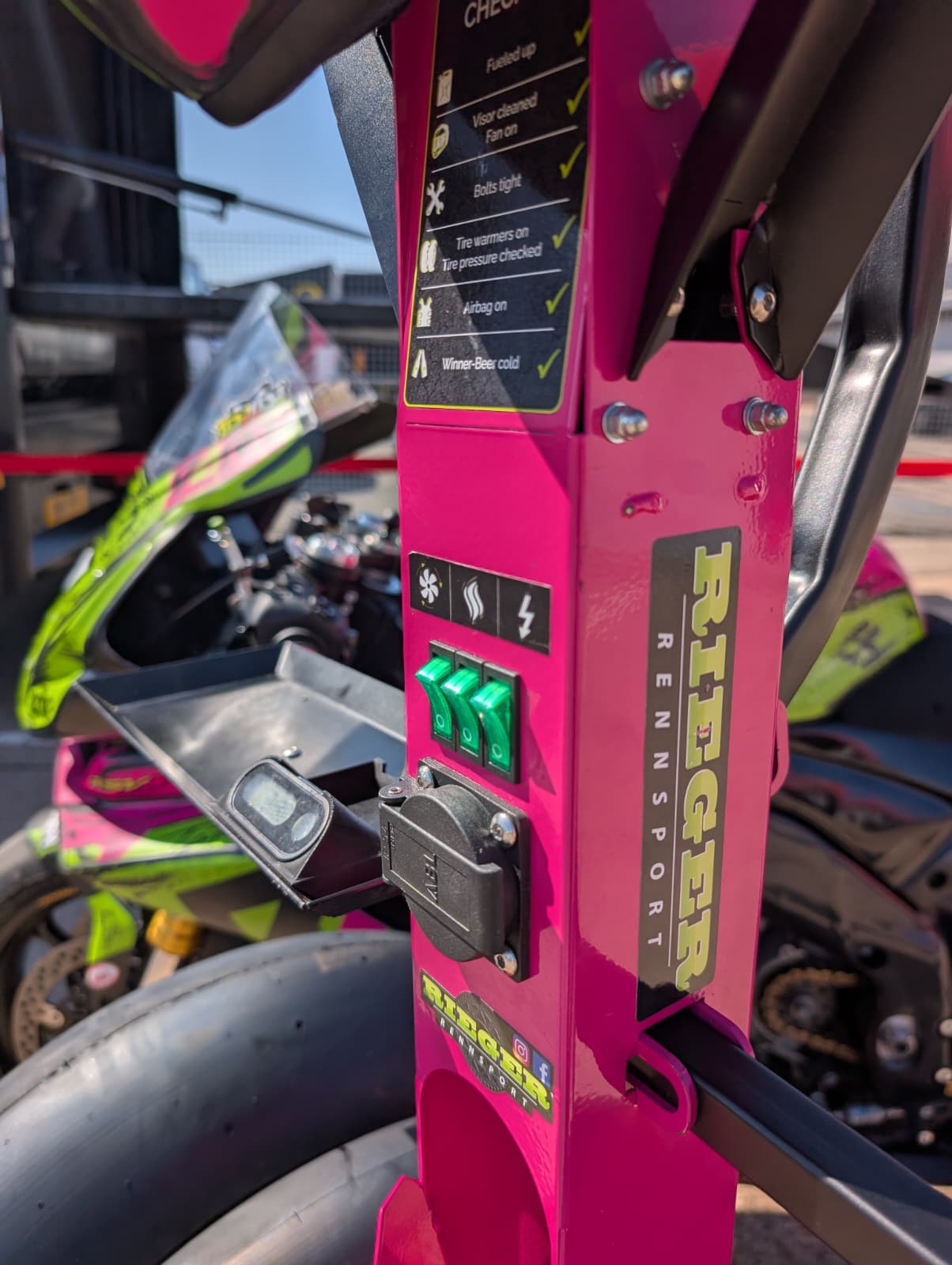 Paddock Wizard New Generation – Your Ultimate Paddock Companion!